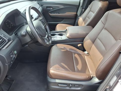 Used 2025 Honda Ridgeline RTL image 12