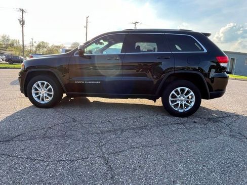 Used 2015 Jeep Grand Cherokee Laredo w/ Quick Order Package 23E AWD/4WD image 2