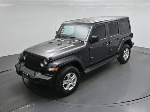 Used 2022 Jeep Wrangler Unlimited Sport image 35