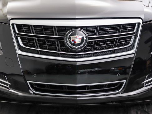 Used 2014 Cadillac XTS Platinum AWD/4WD image 11