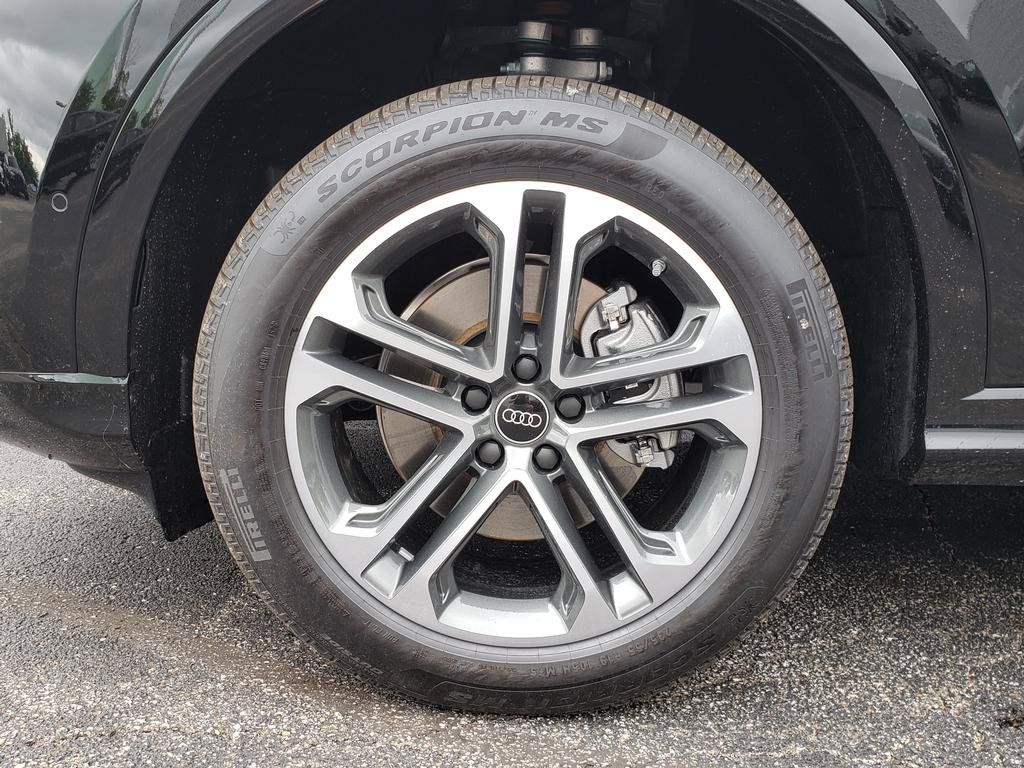 New 2026 Audi Q5 Premium Plus AWD/4WD image 12