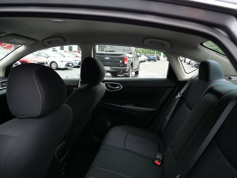 Used 2019 Nissan Sentra SV FWD image 19