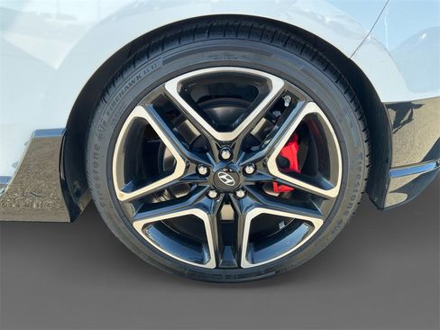 Used 2021 Hyundai Veloster N image 8