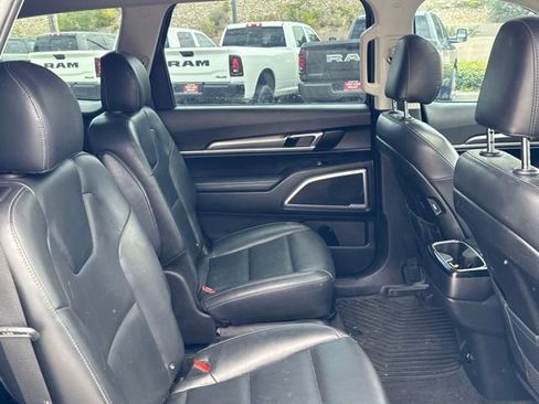 Used 2020 Kia Telluride S AWD/4WD image 15