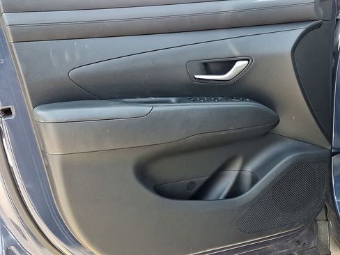 Used 2025 Hyundai Tucson SEL image 11