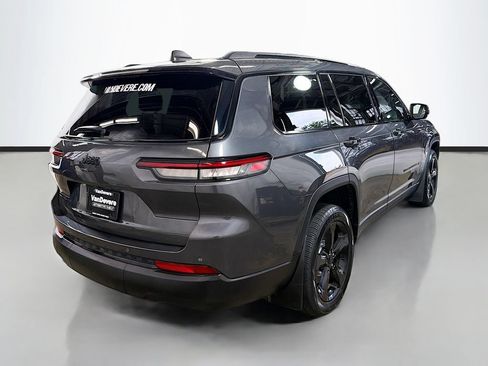 Used 2023 Jeep Grand Cherokee L Laredo AWD/4WD image 9