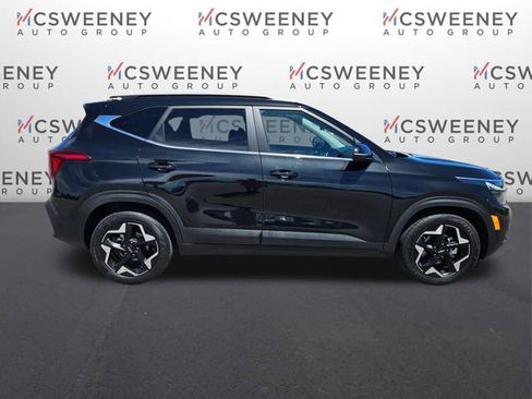 Used 2025 Kia Seltos EX w/ EX Sunroof Package FWD image 6