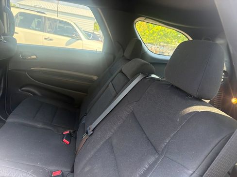 Used 2023 Dodge Durango R/T w/ Blacktop Package RWD image 3