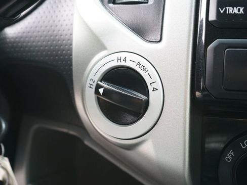 Used 2012 Toyota Tacoma V6 image 21