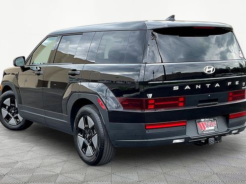 Used 2026 Hyundai Santa Fe SE image 4