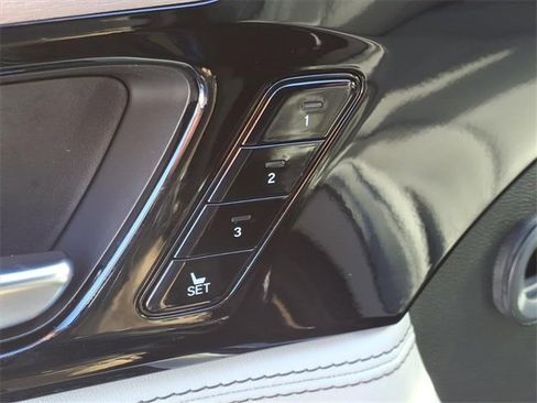 Used 2024 Acura MDX Advance image 18