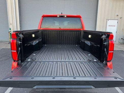 Used 2024 Toyota Tacoma TRD Off-Road AWD/4WD image 29