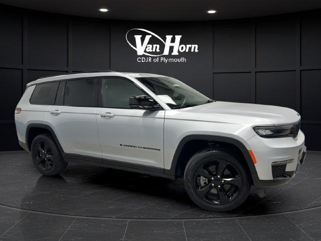 Used 2024 Jeep Grand Cherokee L Limited w/ Black Appearance Package AWD/4WD image 1