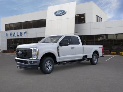 New 2025 Ford F250 XLT w/ FX4 Off-Road Package
