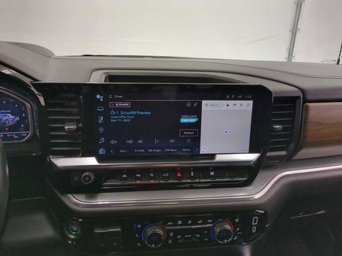 Used 2024 Chevrolet Silverado 1500 High Country w/ High Country Premium Package image 27