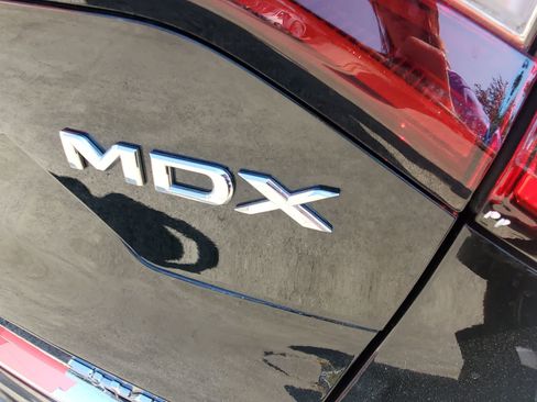 Used 2025 Acura MDX SH-AWD image 10