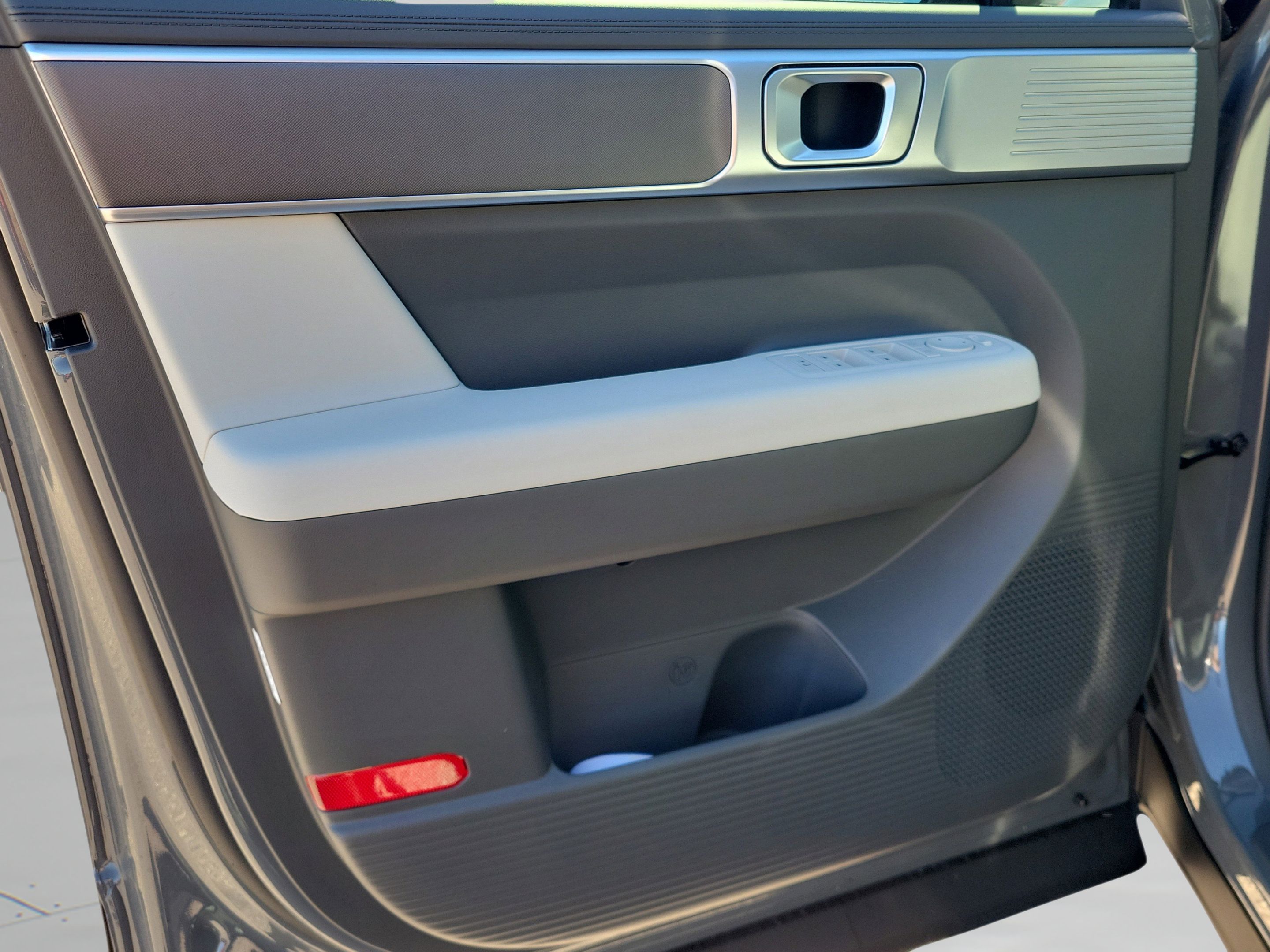 New 2026 Hyundai Santa Fe SE FWD image 29