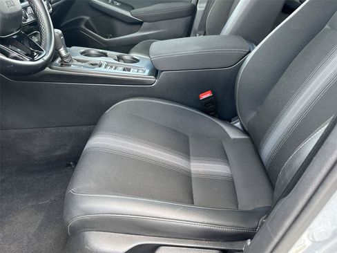 Used 2025 Honda Civic Sport image 13