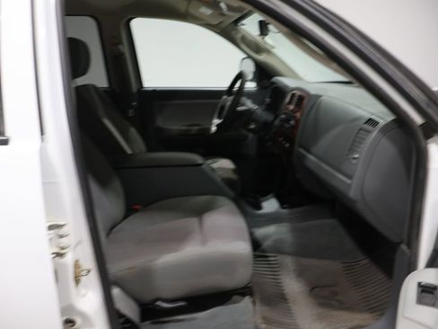 Used 2005 Dodge Dakota SLT image 20