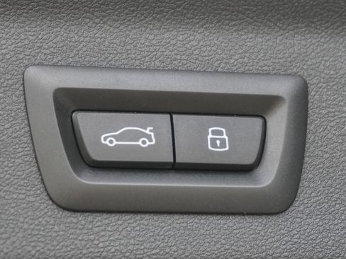 Used 2023 BMW X3 xDrive30i w/ M Sport Package image 41