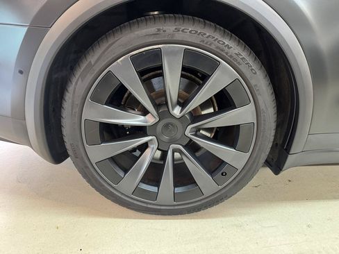 Used 2022 Tesla Model X AWD/4WD image 27
