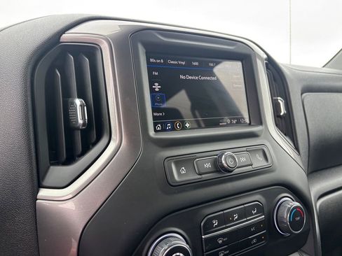 Used 2025 Chevrolet Silverado 1500 Custom w/ Turbomax Blackout Package RWD image 18