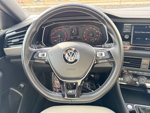 Certified 2021 Volkswagen Jetta R-Line image 16
