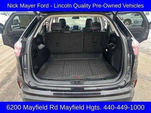 Used 2022 Ford Edge Titanium image 17