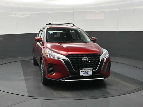 Used 2022 Nissan Kicks SV w/ Interior Electronics Package image 3