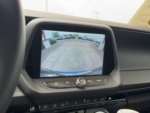 Used 2018 Chevrolet Camaro SS RWD image 48