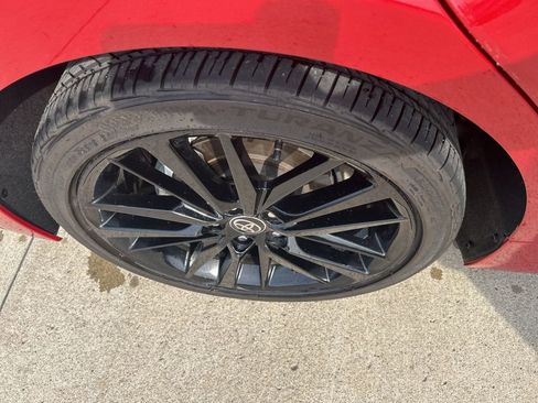 Used 2024 Toyota Camry XSE w/ Navigation Package image 14