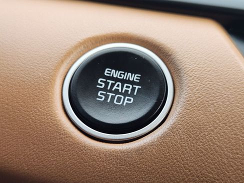 Used 2024 Kia Seltos EX image 22