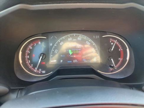 Used 2025 Toyota RAV4 LE image 11