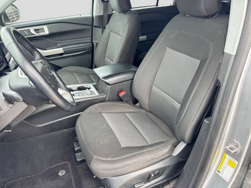 Certified 2023 Ford Explorer XLT AWD/4WD image 18