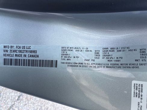 New 2026 Chrysler Pacifica Select image 29