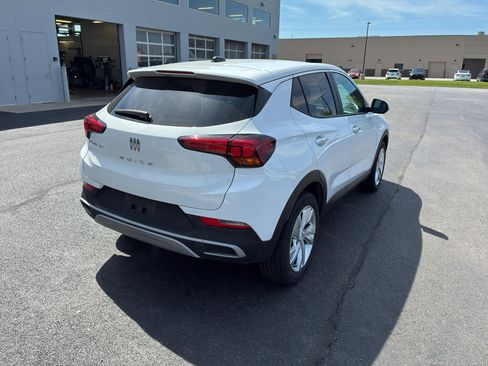 Used 2025 Buick Encore GX Preferred FWD image 6