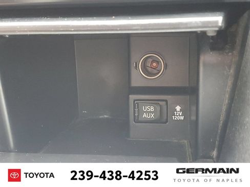 Used 2013 Toyota Camry SE FWD image 32