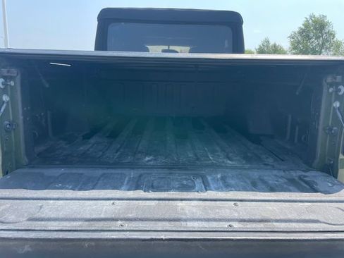 Used 2021 Jeep Gladiator Sport AWD/4WD image 48