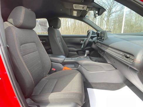 Used 2024 Honda HR-V Sport image 25