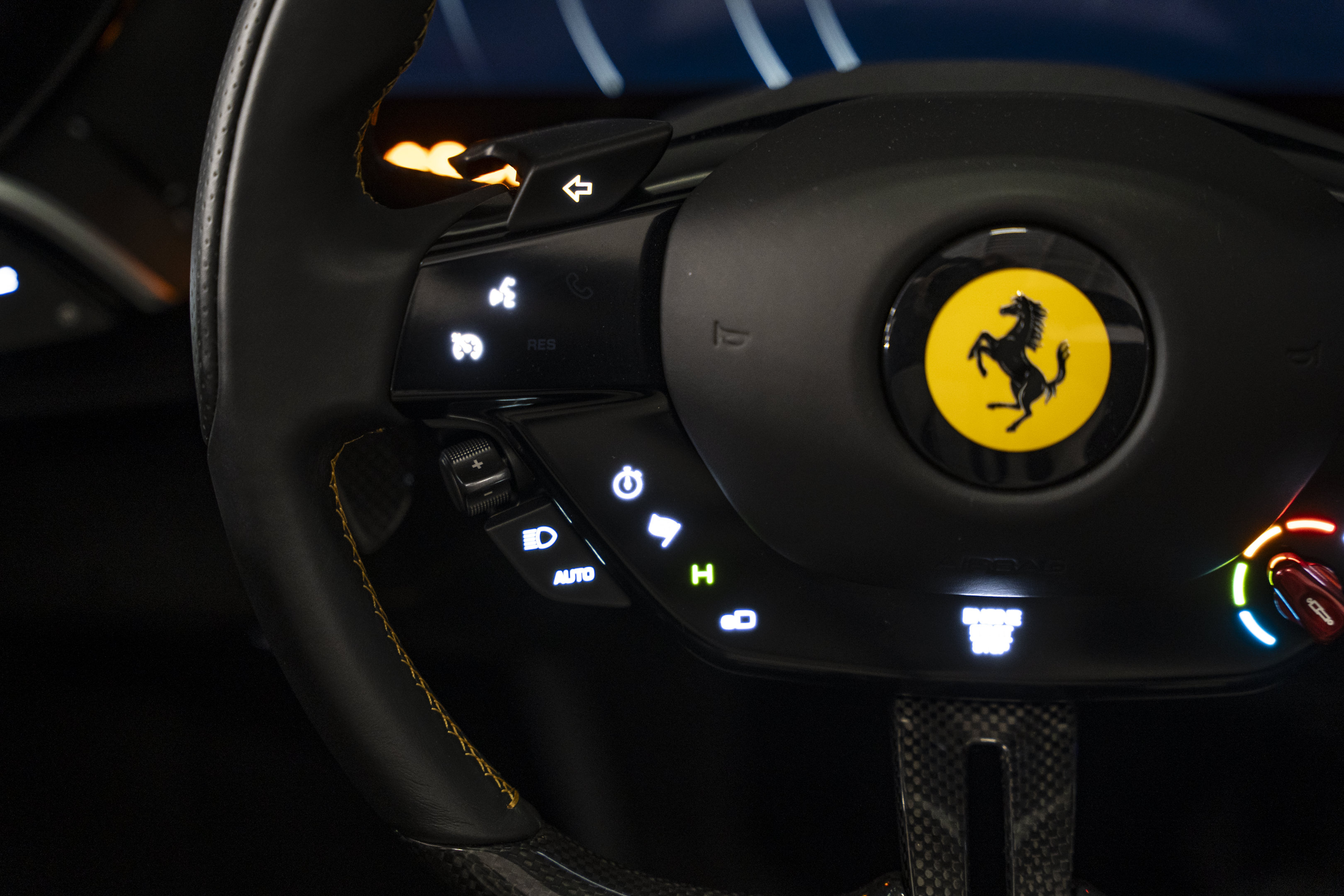Used 2024 Ferrari 296 GTS RWD image 34