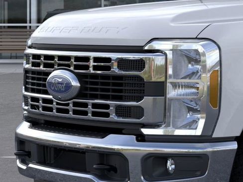 New 2026 Ford F350 XLT w/ 360-Degree Camera Package image 17