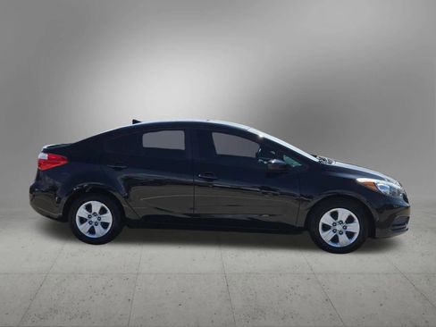 Used 2015 Kia Forte LX image 7