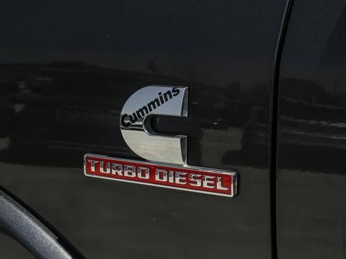 Used 2019 RAM 3500 Laramie AWD/4WD image 39