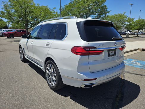 Used 2020 BMW X7 xDrive40i w/ Luxury Seating Package AWD/4WD image 8