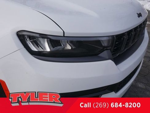 New 2026 Jeep Grand Cherokee L Limited image 10