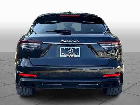 Used 2022 Maserati Levante Modena S image 4