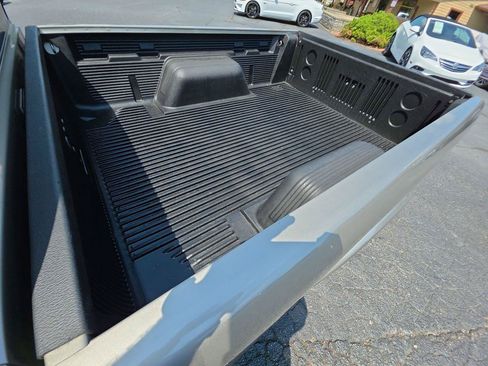Used 2003 GMC Sonoma SLS RWD image 28