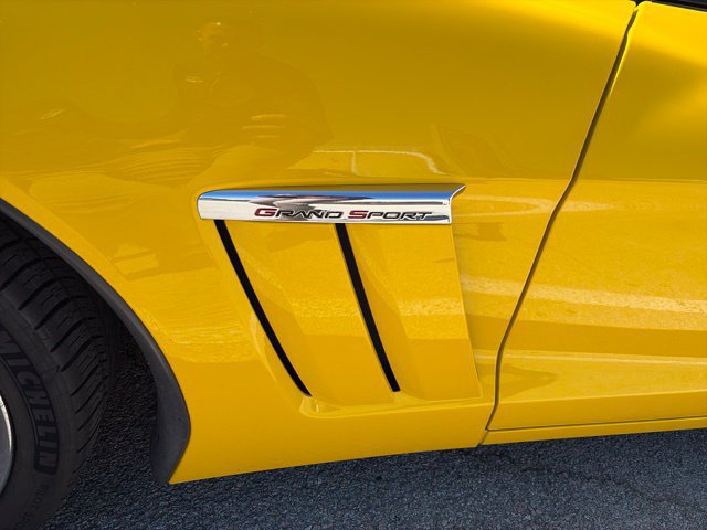 Used 2011 Chevrolet Corvette Grand Sport w/ Preferred Equipment Group RWD image 5