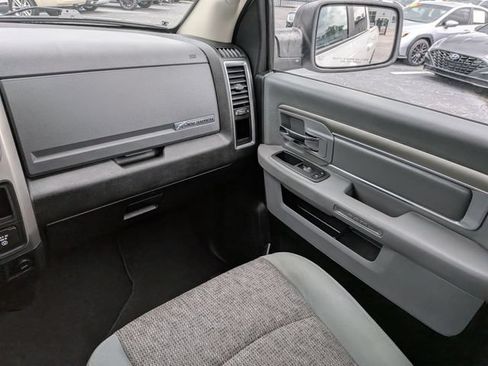 Used 2019 RAM 1500 Big Horn RWD image 16