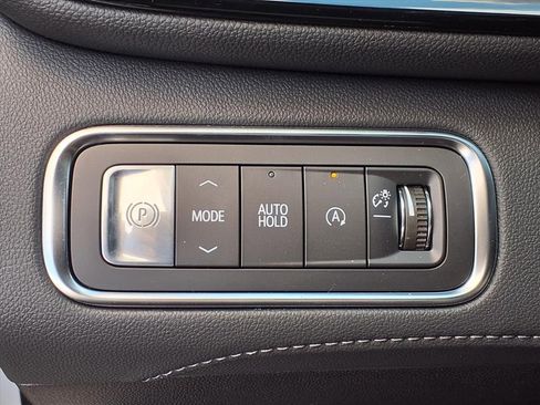 New 2026 Buick Enclave Sport Touring w/ Power Package image 8